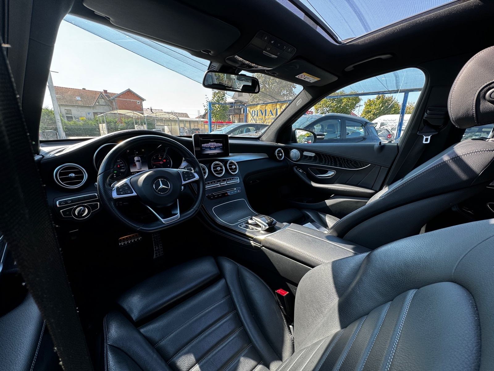 Mercedes-Benz GLC 220d AMG*4MATIC*NAPRAVLJEN VELIKI SERVIS*GARANCIJA*, fotografija 6