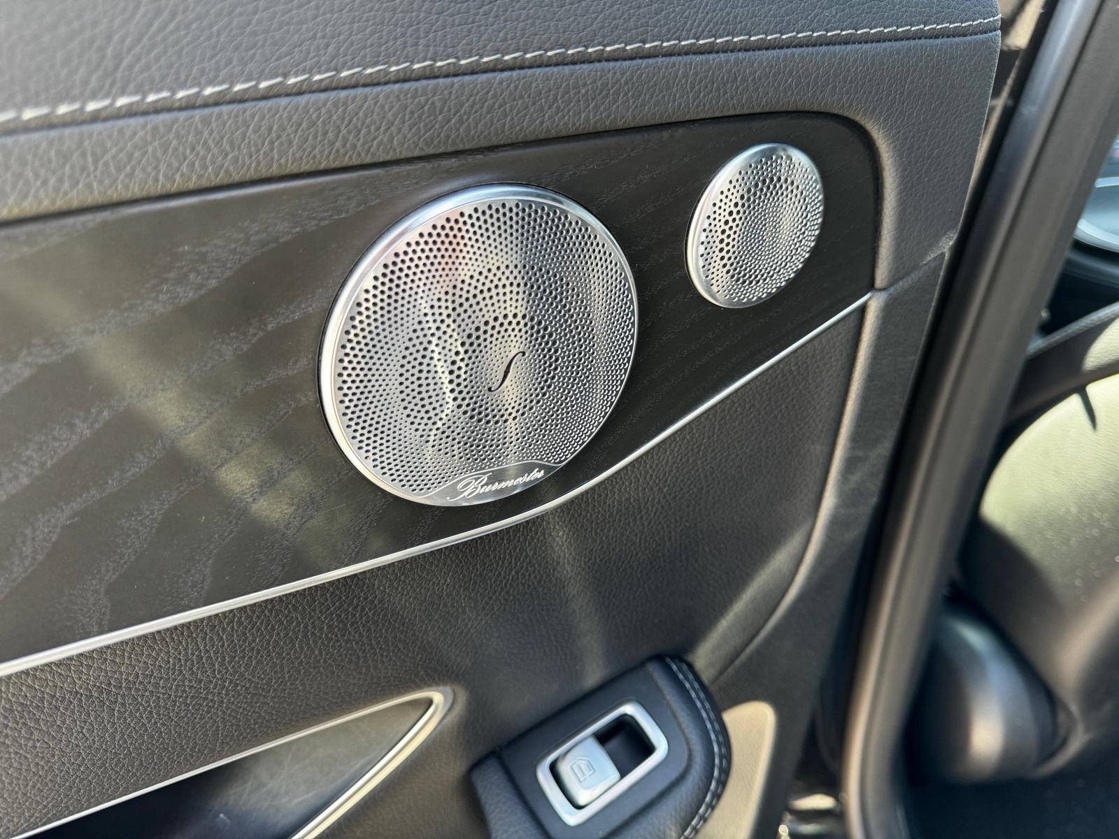 Mercedes-Benz GLC 220d AMG*4MATIC*NAPRAVLJEN VELIKI SERVIS*GARANCIJA*, fotografija 9