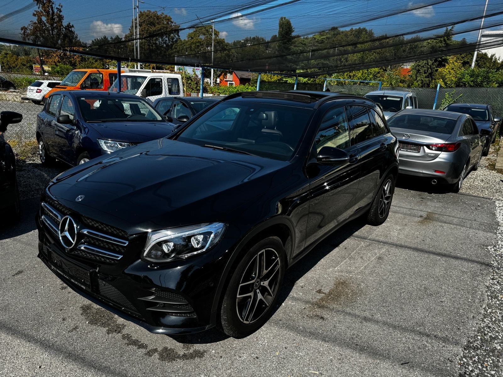 Mercedes-Benz GLC 220d AMG*4MATIC*NAPRAVLJEN VELIKI SERVIS*GARANCIJA*, fotografija 4