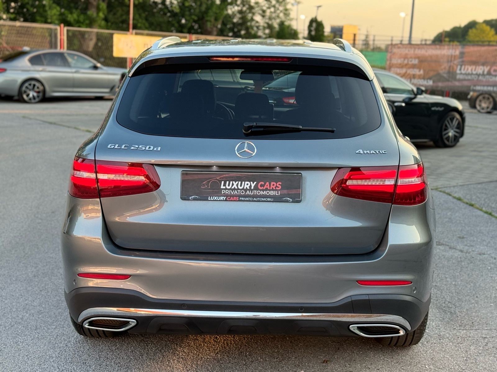 Mercedes-Benz GLC 250 d 4Matic F1 Amg ILS,Kamera,Keyless,19”,Zamjena!!, fotografija 5