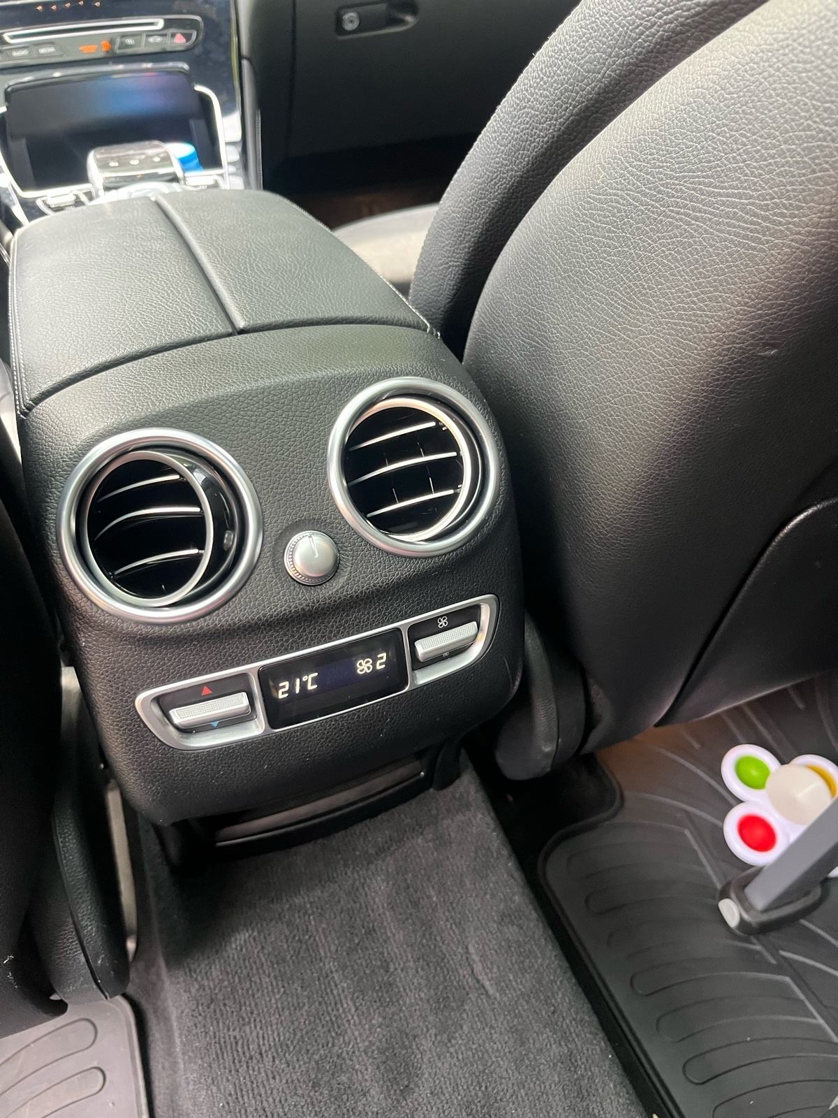 Mercedes-Benz GLC 250 d AMG, fotografija 12