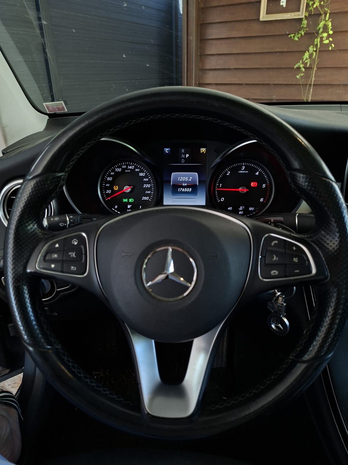 Mercedes-Benz GLC 250 d, fotografija 14