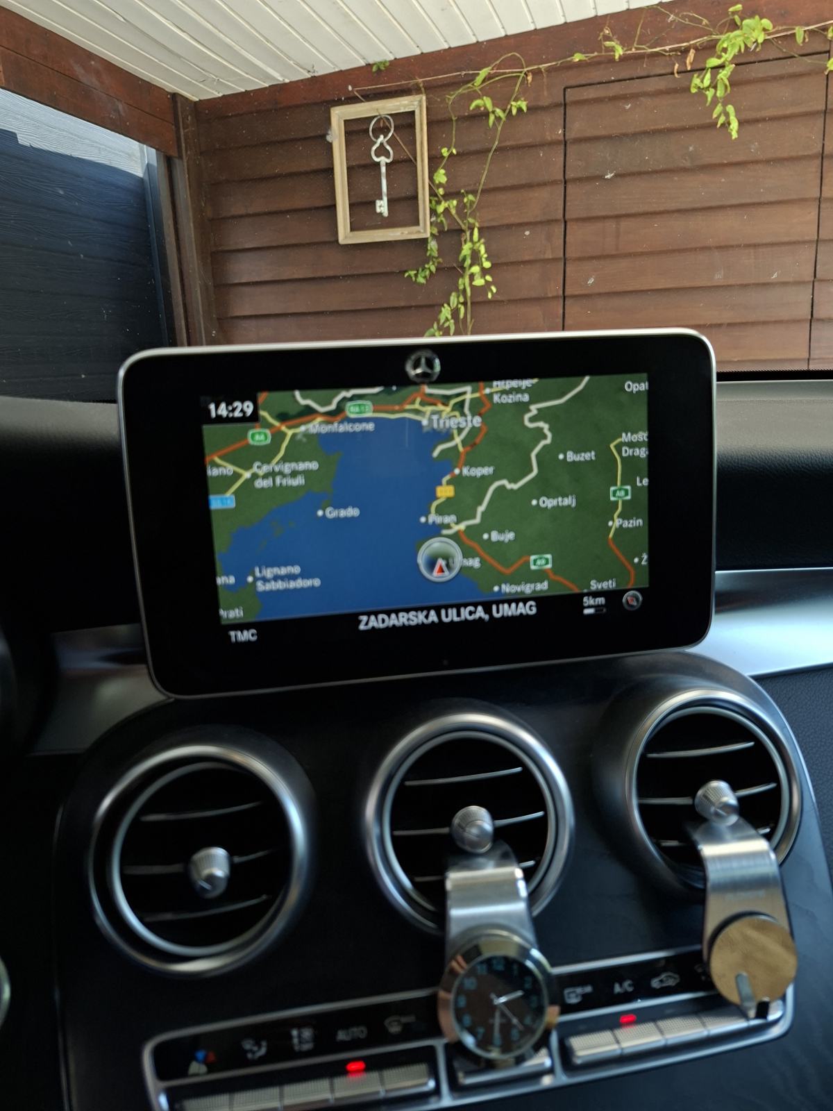 Mercedes-Benz GLC 250 d, fotografija 15