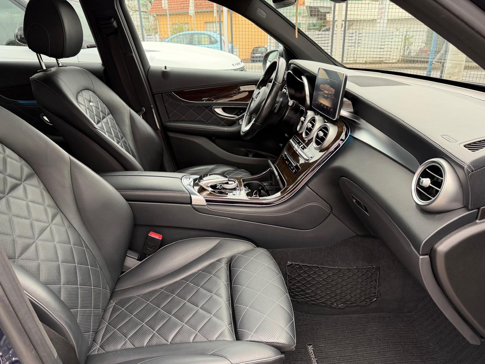 Mercedes-Benz GLC 250d 4Matic Exclusive **DESIGNO**ZRAČNI OVJES**, fotografija 9