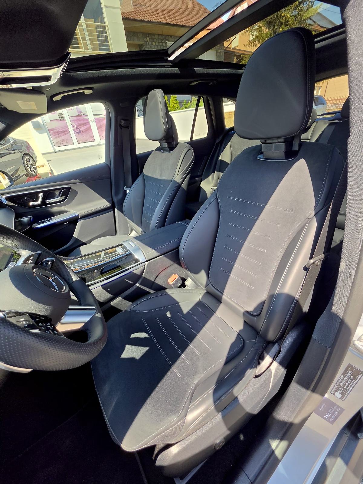 Mercedes - Benz GLC 300 4MATIC - AMG Line - 12.000 km, fotografija 14