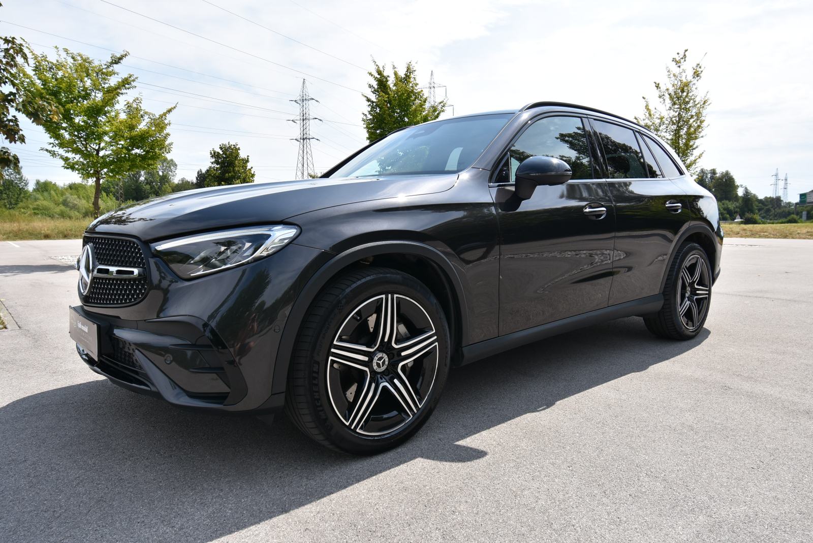 Mercedes-Benz GLC 300 4MATIC automatik, pogled izvana - slika 1