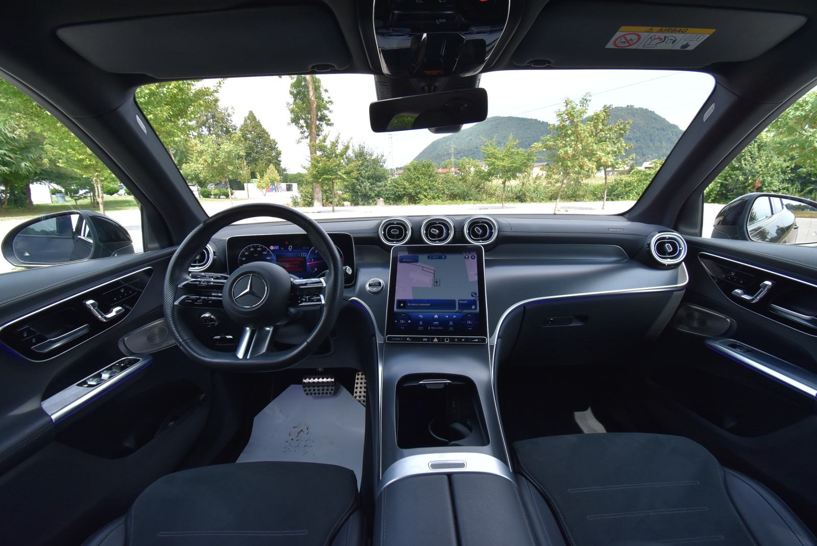 Mercedes-Benz GLC 300 4MATIC automatik, fotografija 9