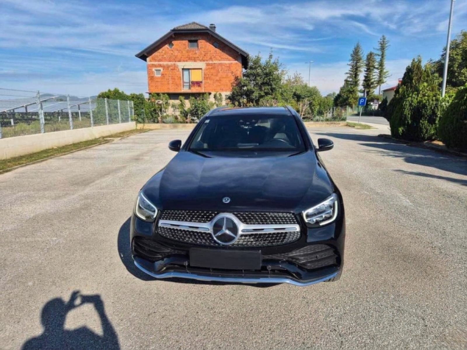Mercedes-Benz AMG GLC 300 4MATIC automatik, fotografija 1