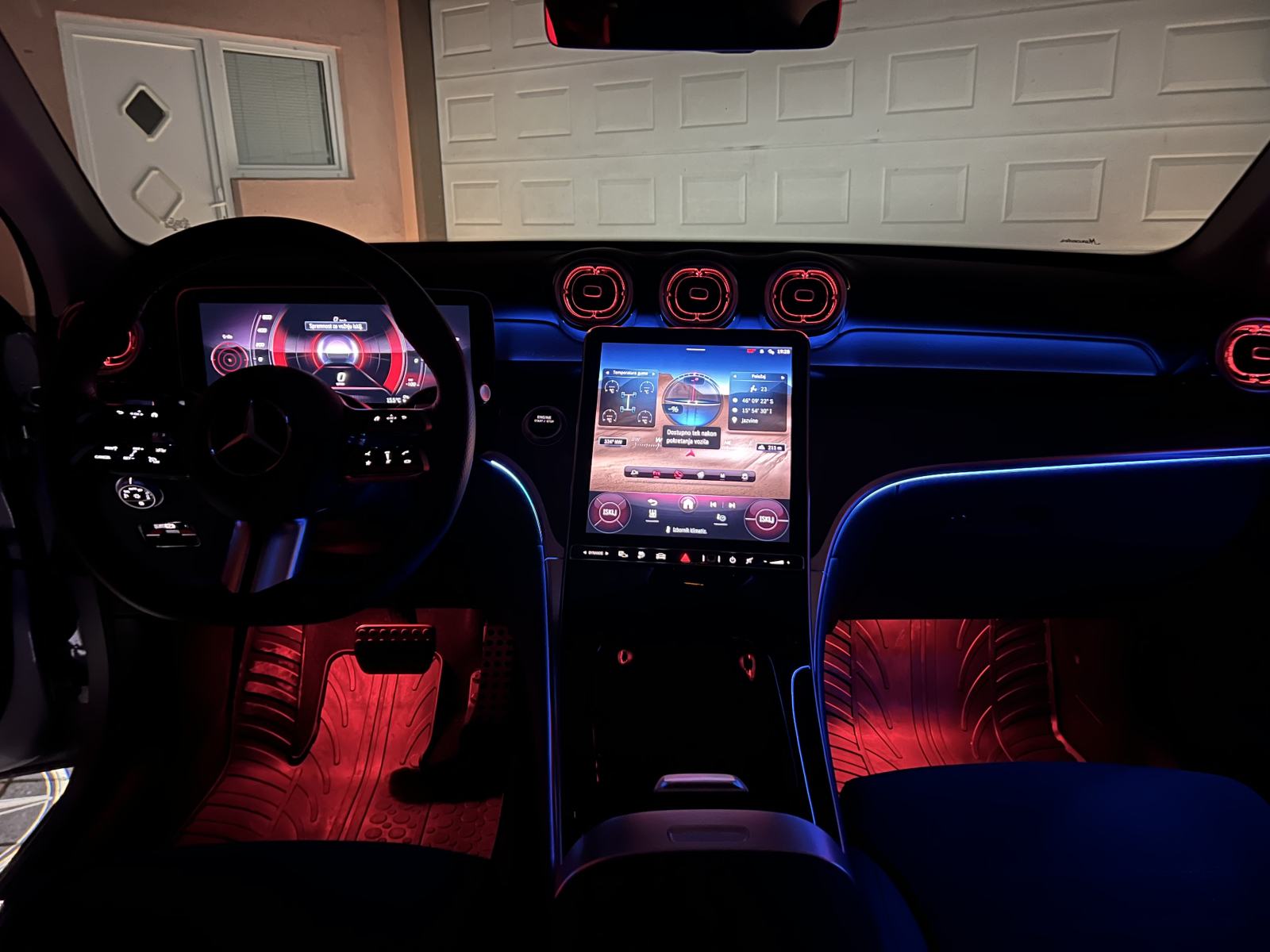 Mercedes-Benz GLC 300e 4MATIC, AMG, fotografija 16