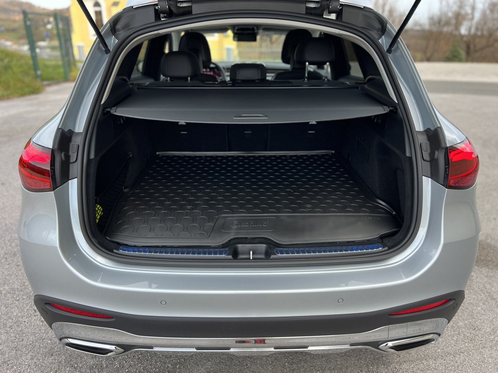 Mercedes-Benz GLC 300e 4MATIC, AMG, fotografija 11