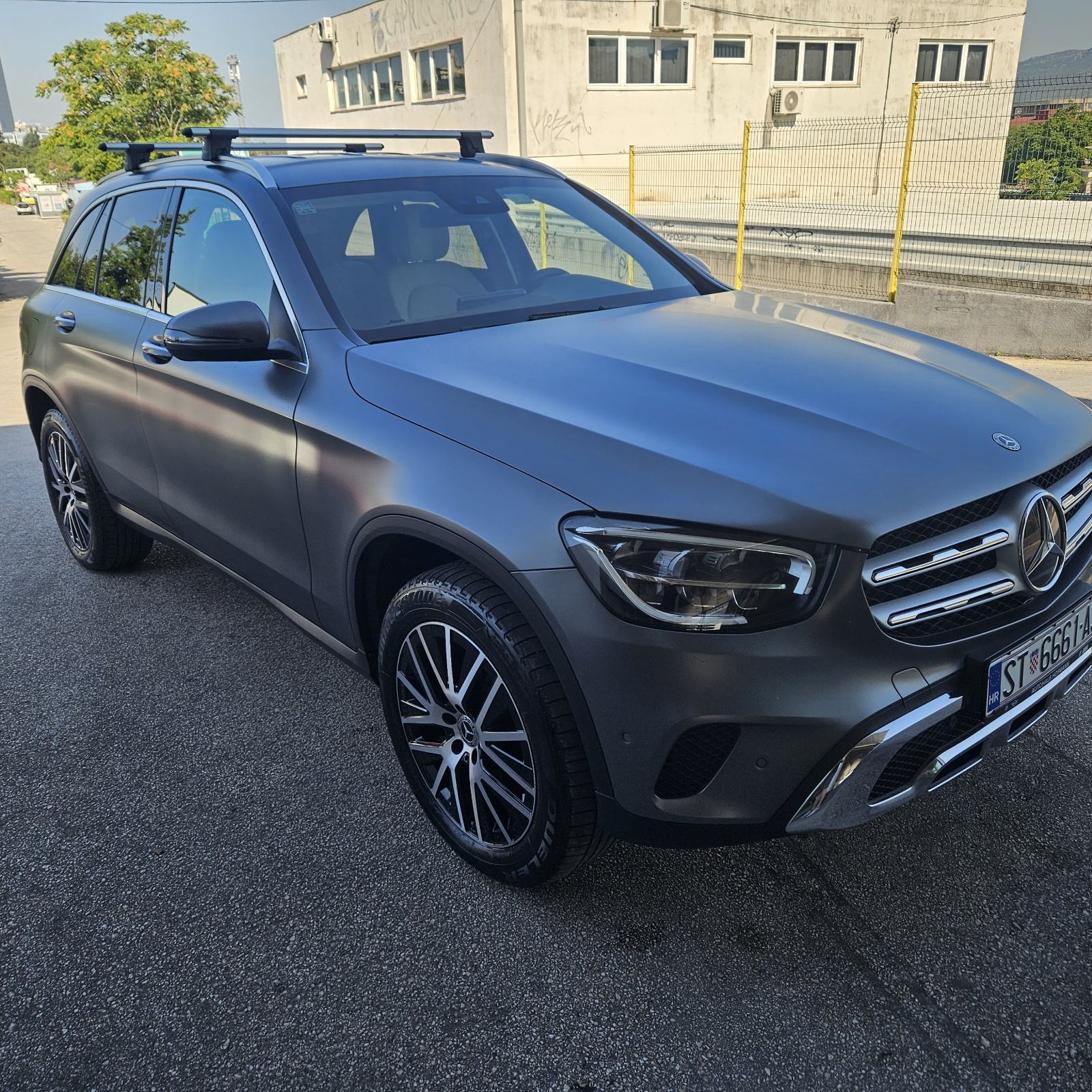 Mercedes-Benz GLC 300 4MATIC, fotografija 3