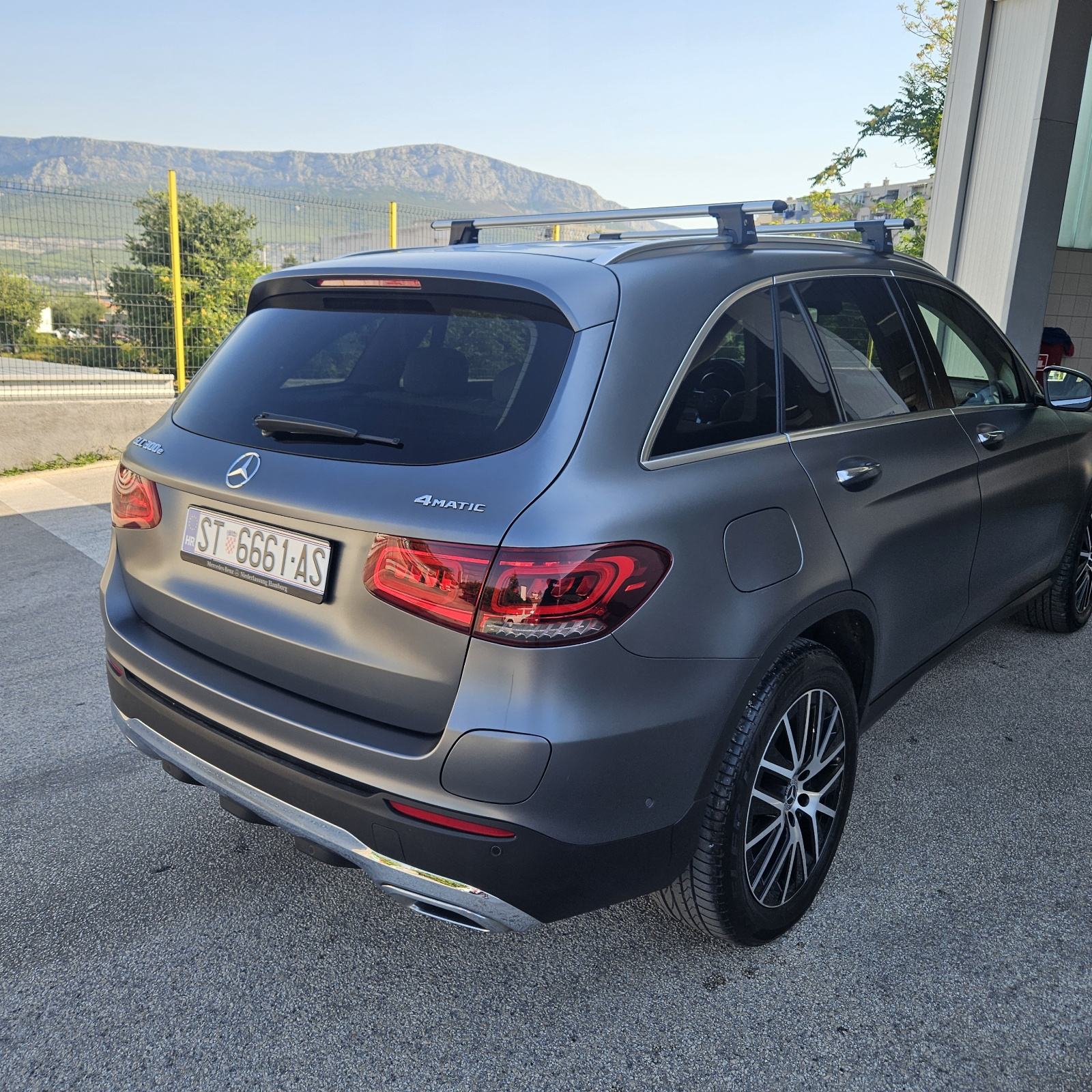 Mercedes-Benz GLC 300 4MATIC, fotografija 5