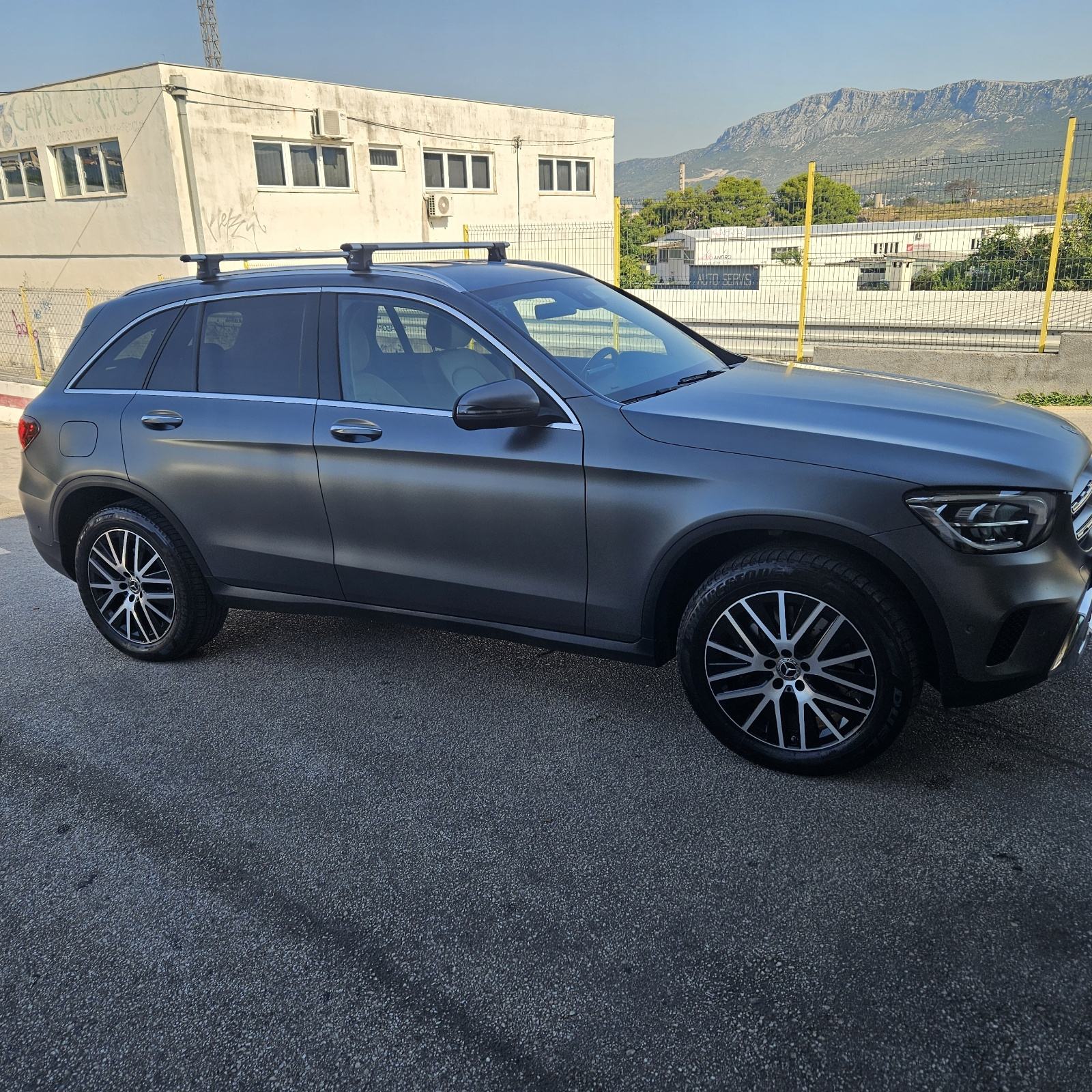 Mercedes-Benz GLC 300 4MATIC, fotografija 4