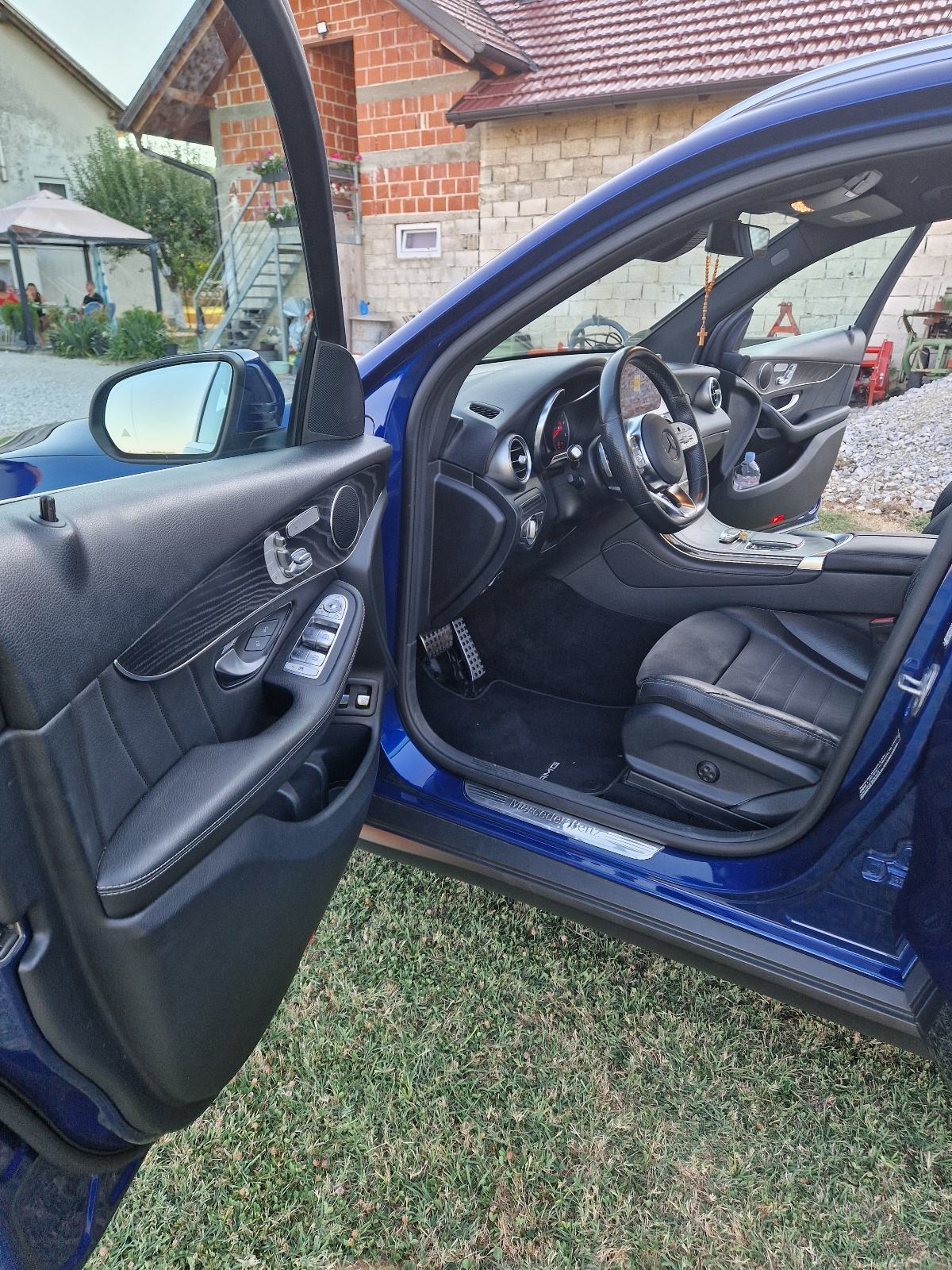 Mercedes-Benz GLC 300 D 4MATIC, fotografija 11