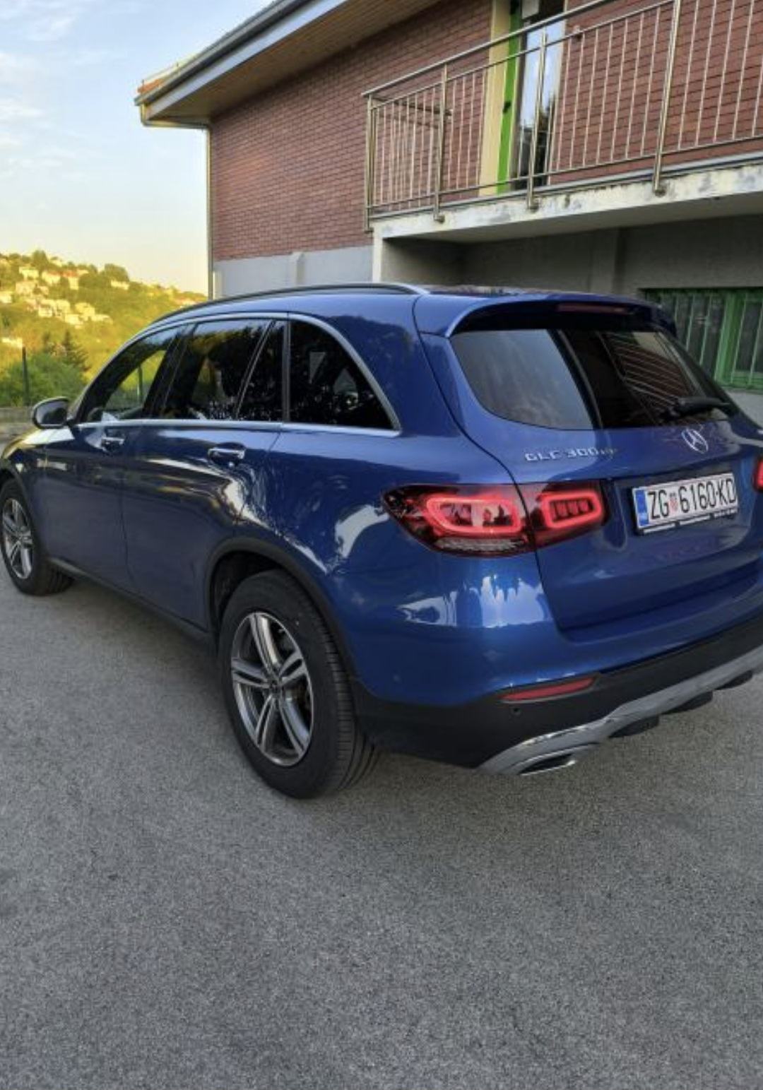 Mercedes-Benz GLC 300 de exclusive 4MATIC , 9G tronic plug in hybrid, fotografija 4