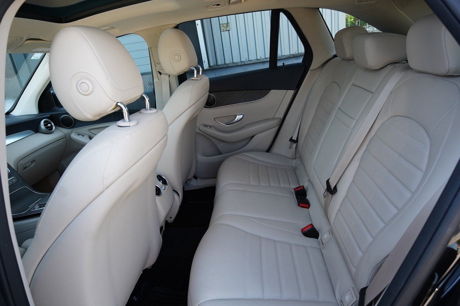 Mercedes-Benz GLC 300 E#SERVISNA#JAMSTVO##LEASING BEZ UČEŠĆA#, fotografija 12