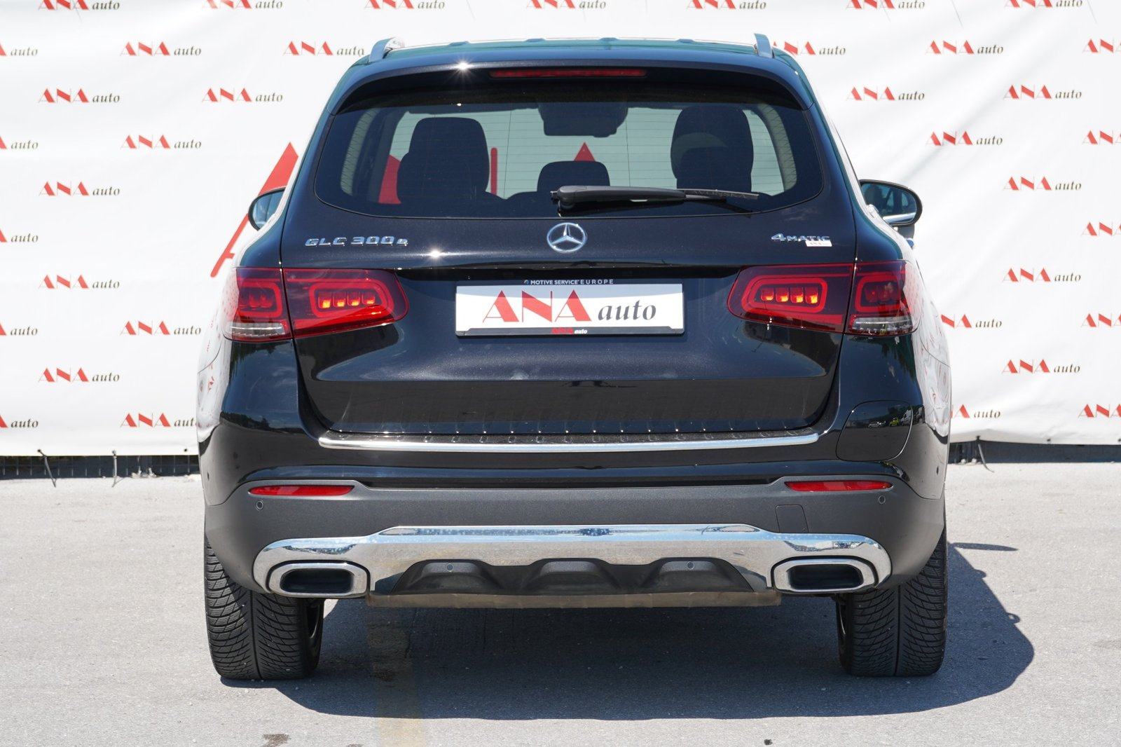 Mercedes-Benz GLC 300 E#SERVISNA#JAMSTVO##LEASING BEZ UČEŠĆA#, fotografija 7