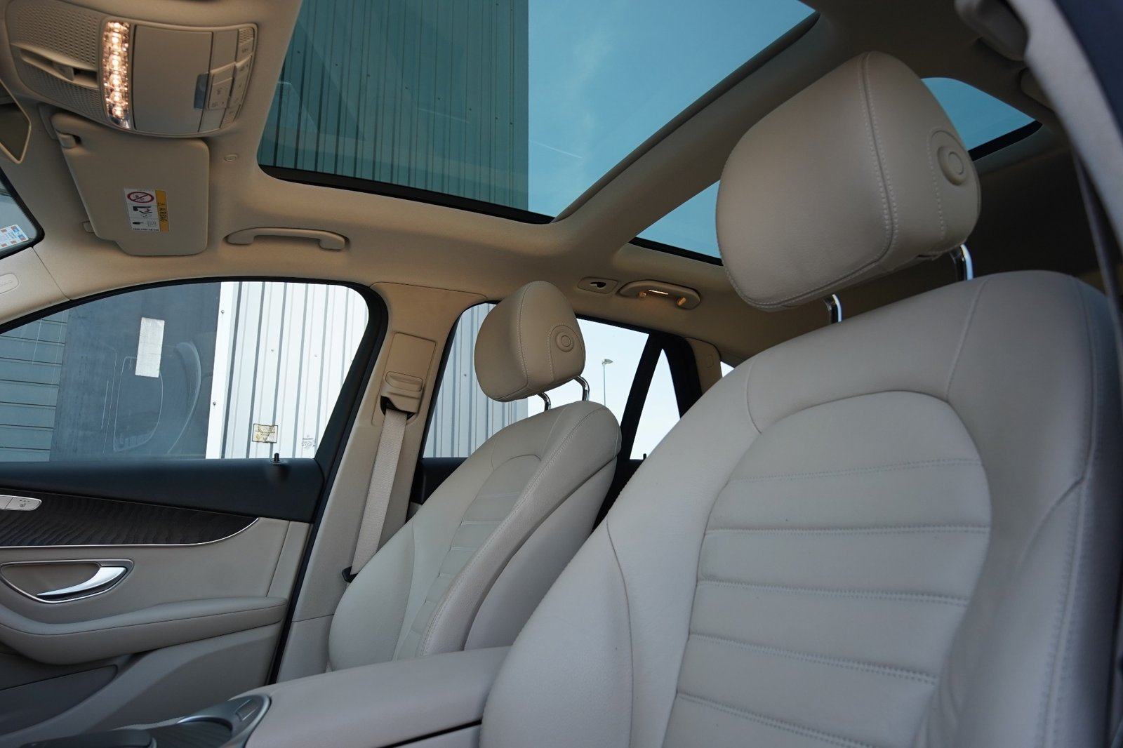 Mercedes-Benz GLC 300 E#SERVISNA#JAMSTVO##LEASING BEZ UČEŠĆA#, fotografija 14