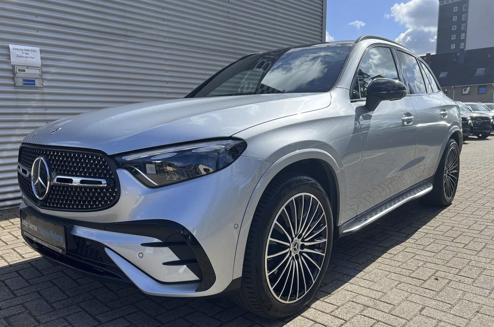 Mercedes-Benz GLC 300de *4M*AMG*VENTILACIJA*PANO*DISTR*U DOLASKU*