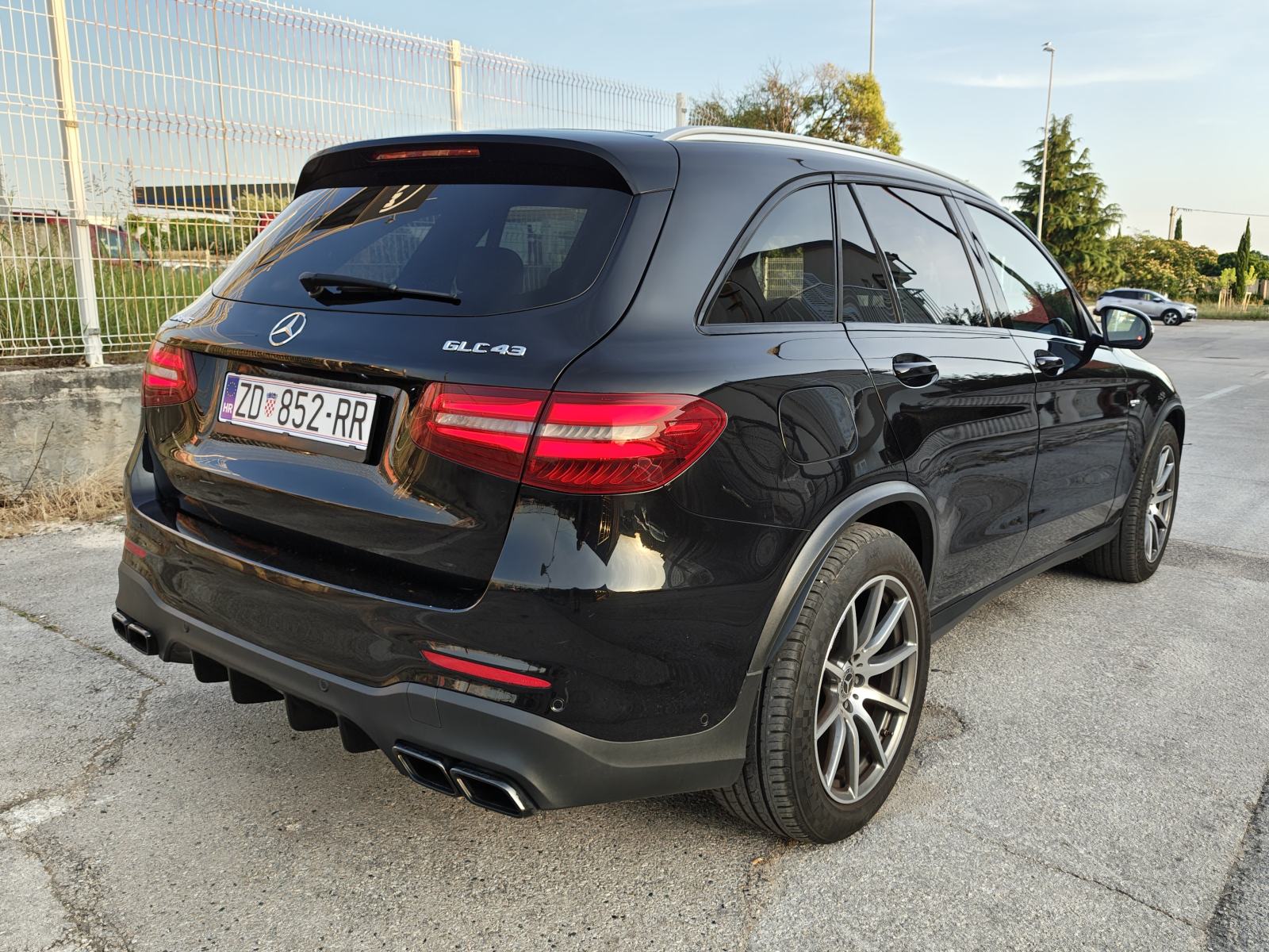 Mercedes-Benz GLC 43 AMG 63s Performance Paket + Night Paket, fotografija 12