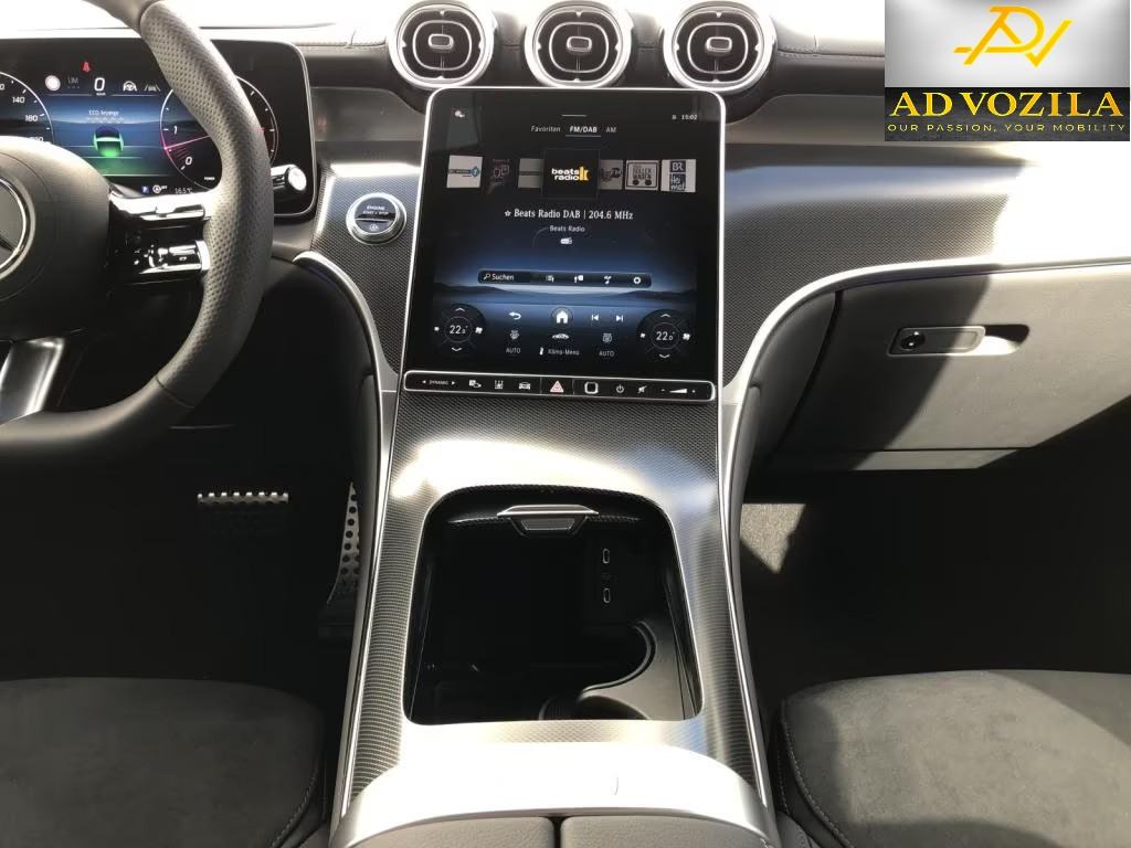 Mercedes-Benz GLC 450d AMG Coupe 4M €93.900 do reg!, fotografija 9
