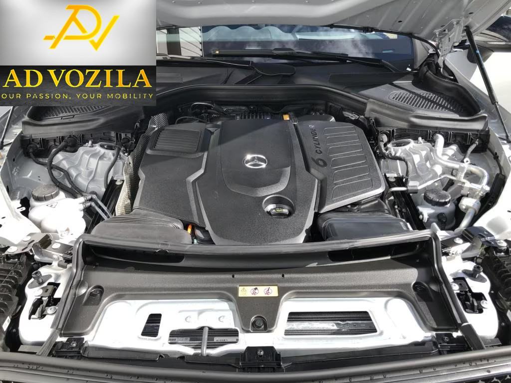 Mercedes-Benz GLC 450d AMG Coupe 4M €93.900 do reg!, fotografija 17