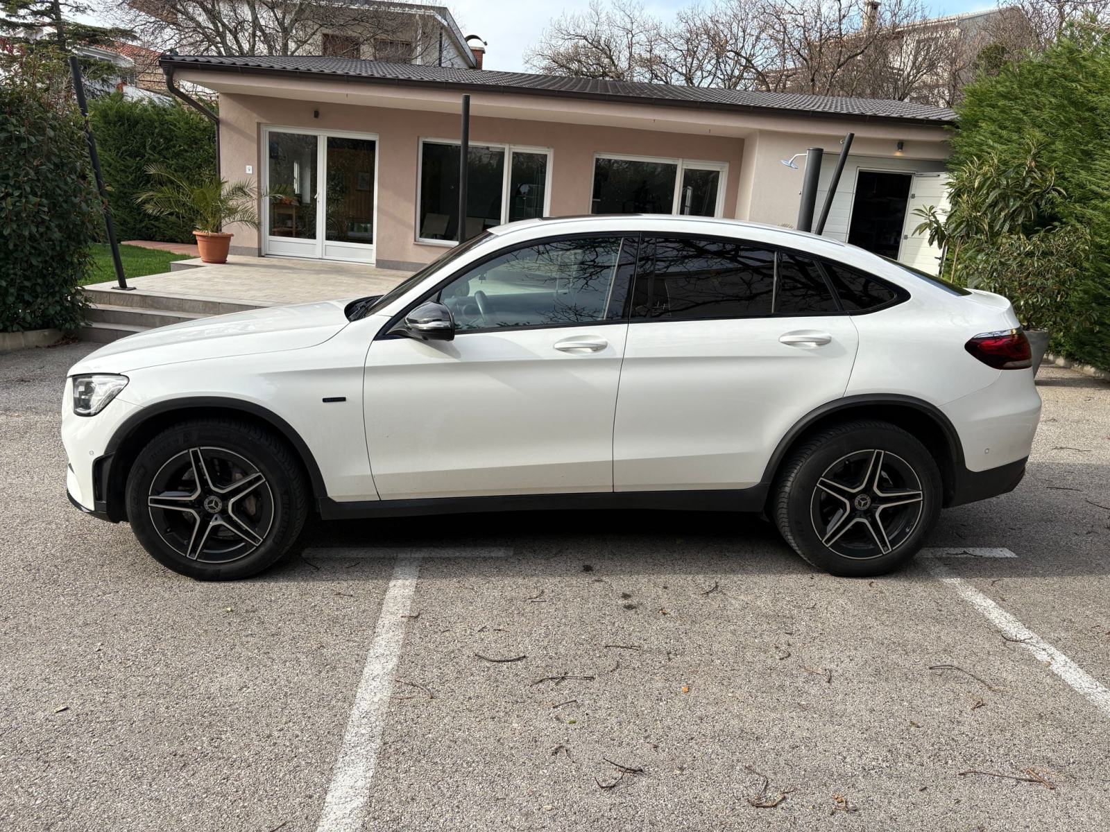 Mercedes-Benz GLC300de AMG Coupe automatik, fotografija 8