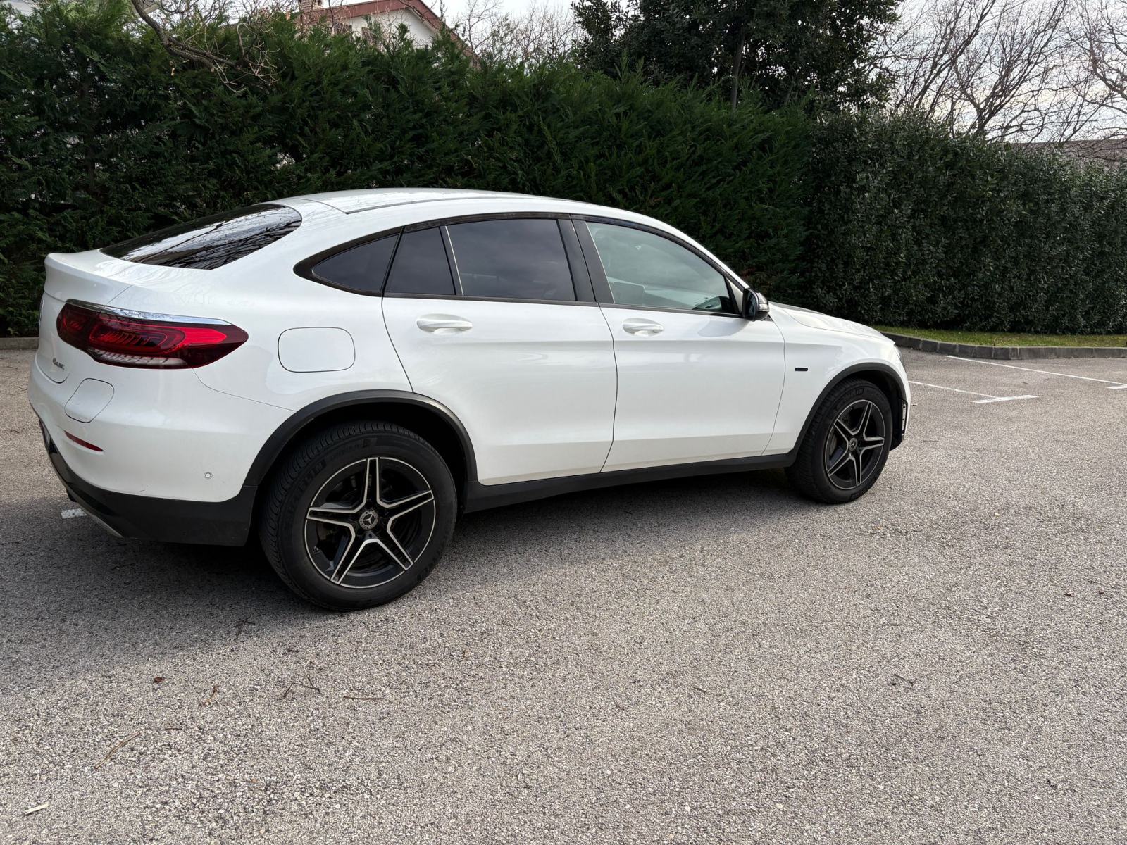 Mercedes-Benz GLC300de AMG Coupe automatik, fotografija 9