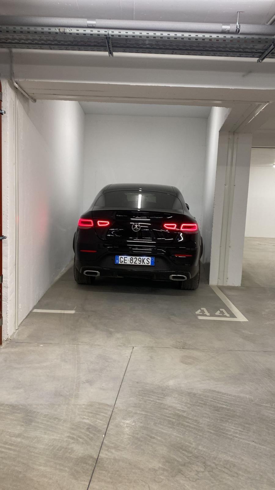 Mercedes-Benz GLC Coupe 300d AMG automatik, fotografija 2