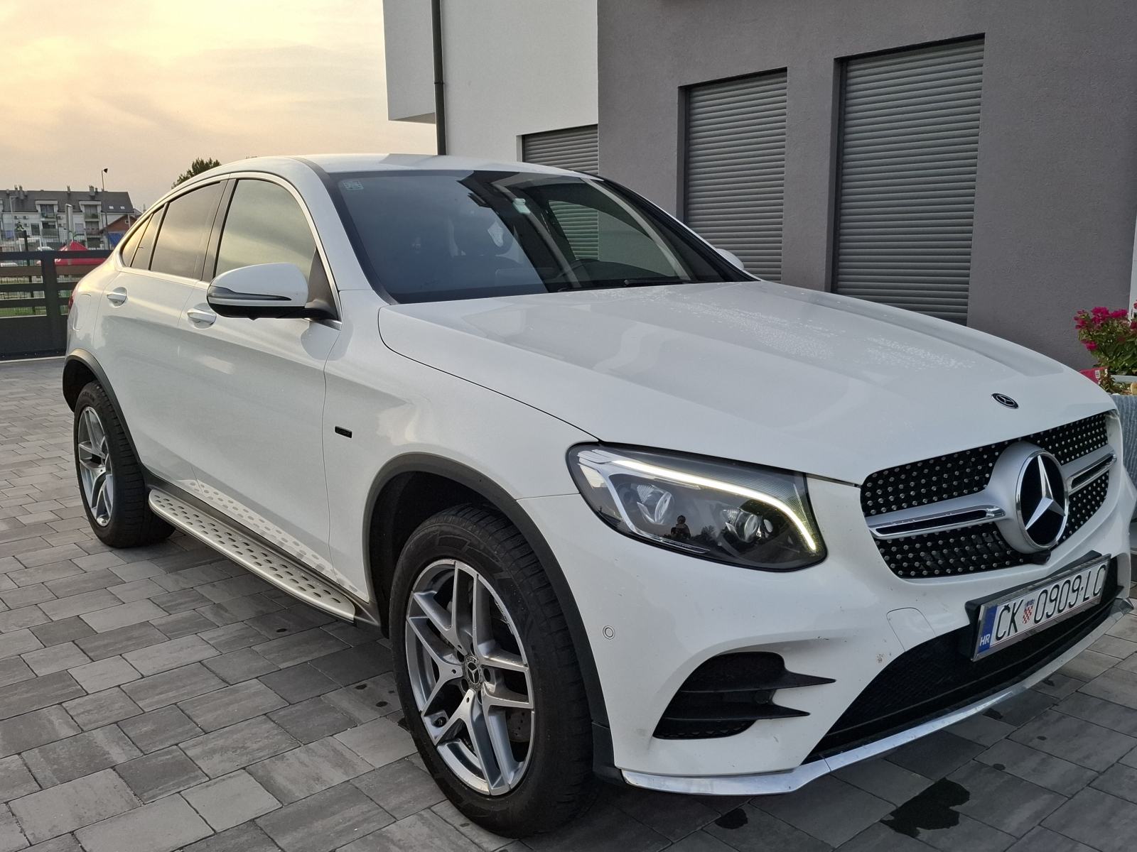 Mercedes-Benz GLC Coupe Glc cupe 350e hibrid automatik, pogled izvana - slika 1