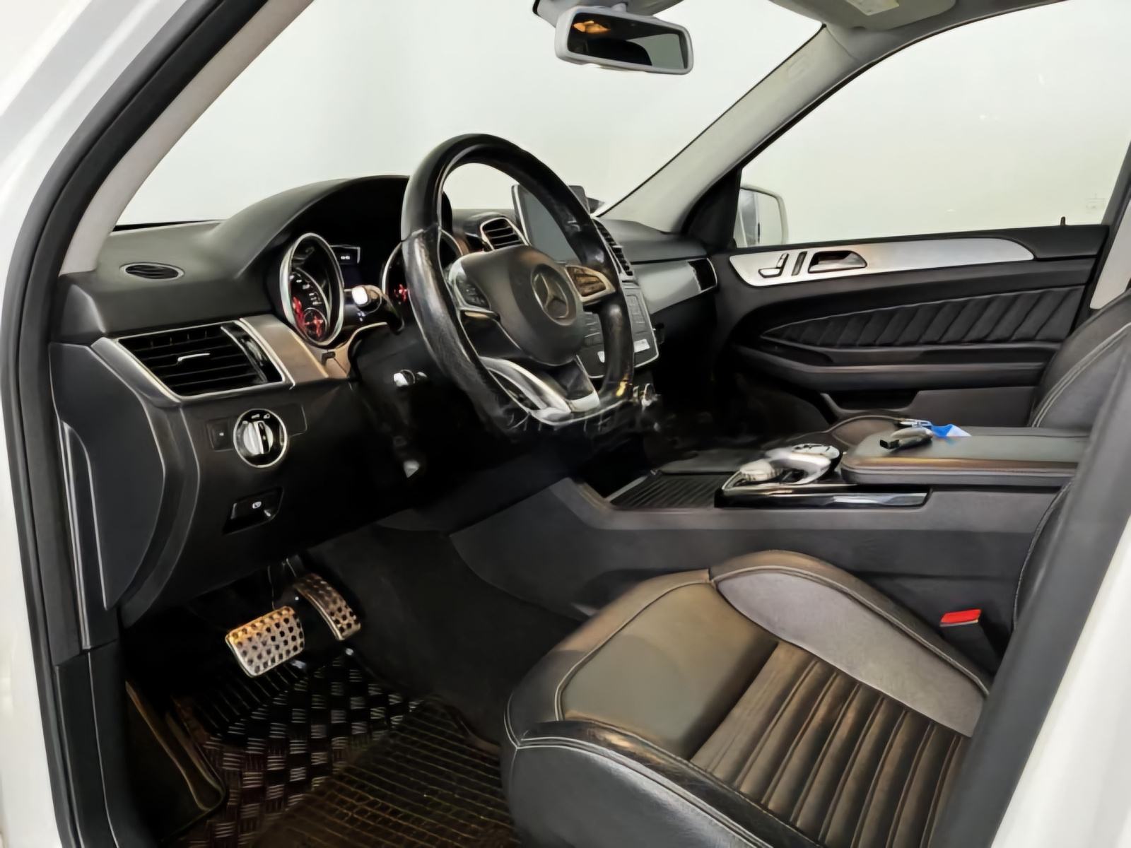 MERCEDES BENZ GLE FULL AMG 250D 4 MATIC#ZRAČNI OVJES#PANORAMA#LED, fotografija 14