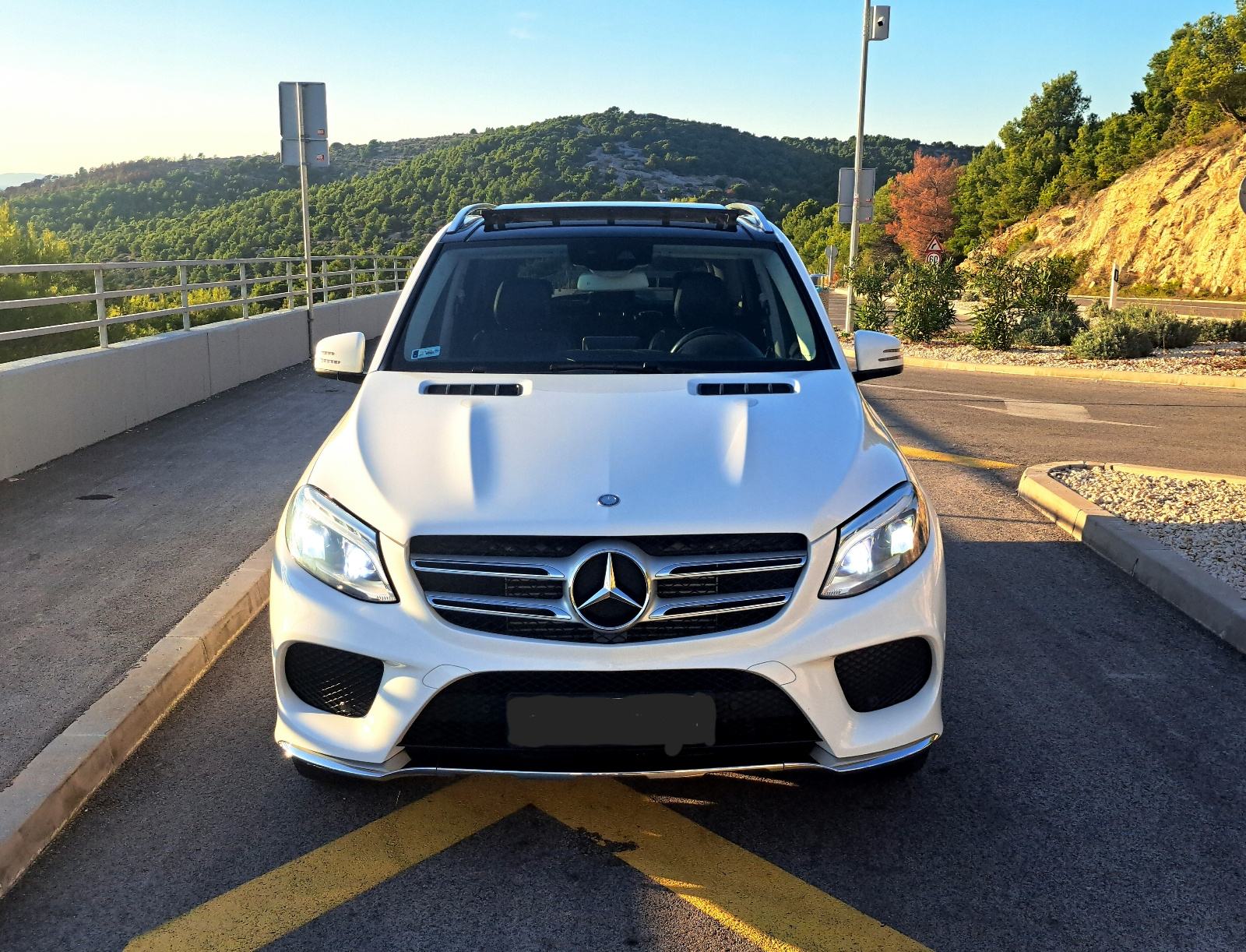 MERCEDES BENZ GLE FULL AMG 250D 4 MATIC#ZRAČNI OVJES#PANORAMA#LED, fotografija 5