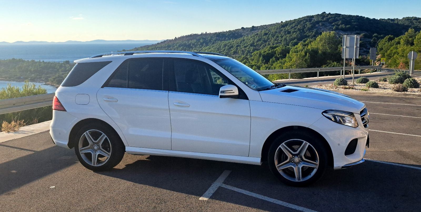 MERCEDES BENZ GLE FULL AMG 250D 4 MATIC#ZRAČNI OVJES#PANORAMA#LED, fotografija 3