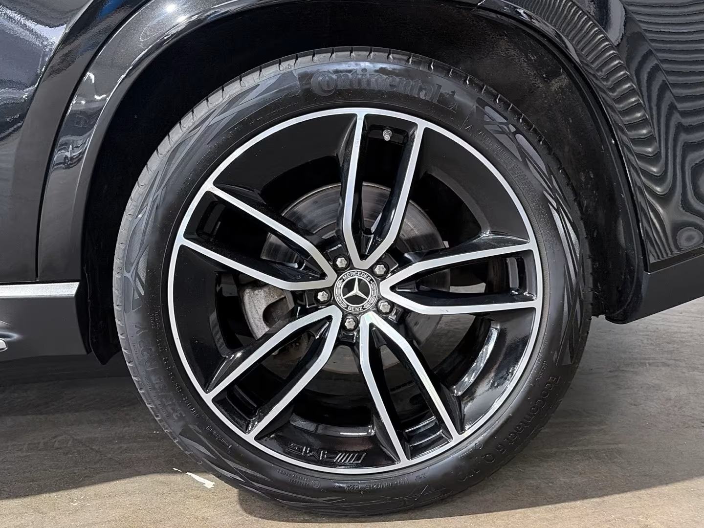 Mercedes-Benz GLE 300 d 4M AMG, fotografija 8