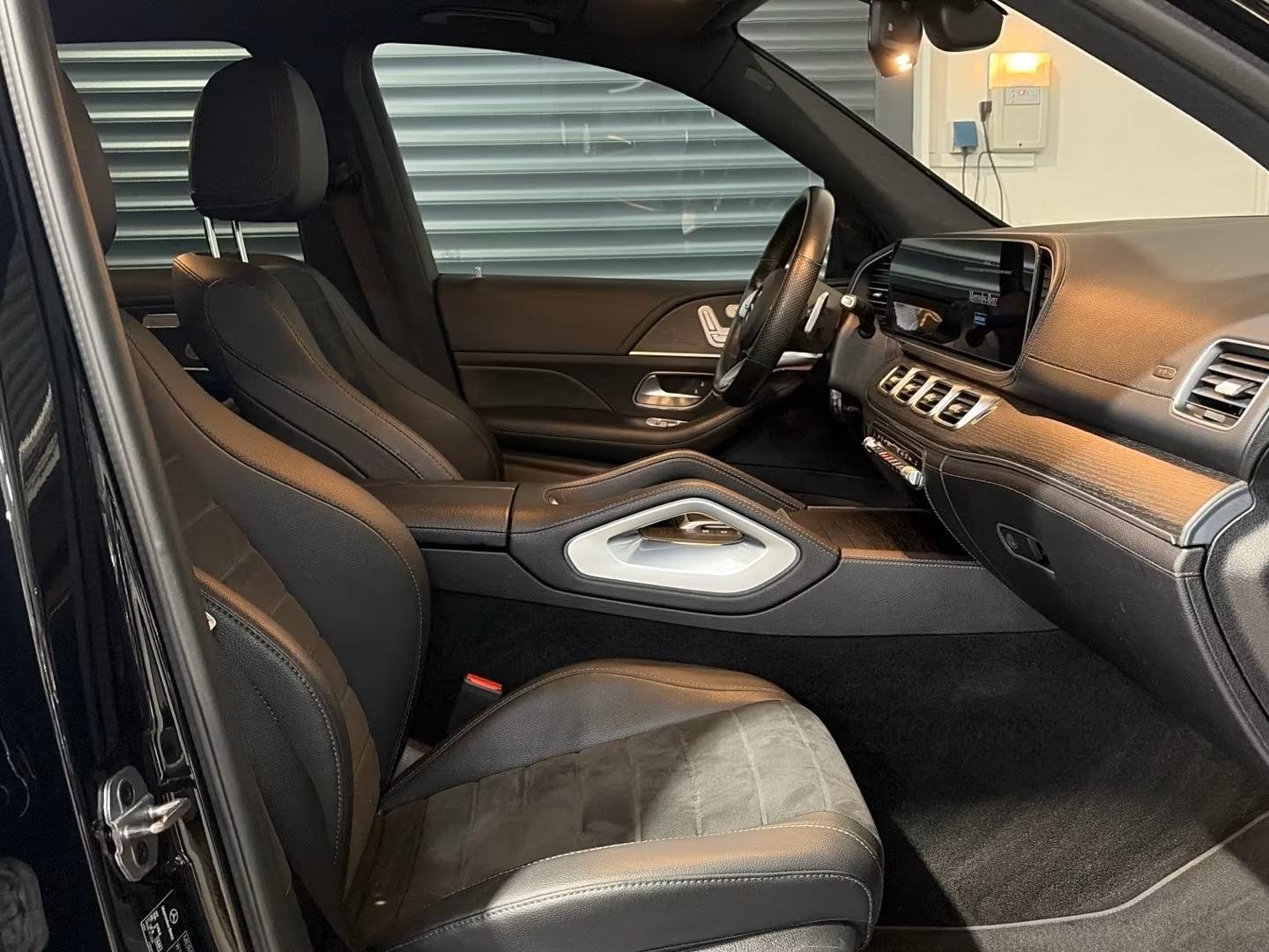 Mercedes-Benz GLE 300 d 4M AMG, fotografija 10