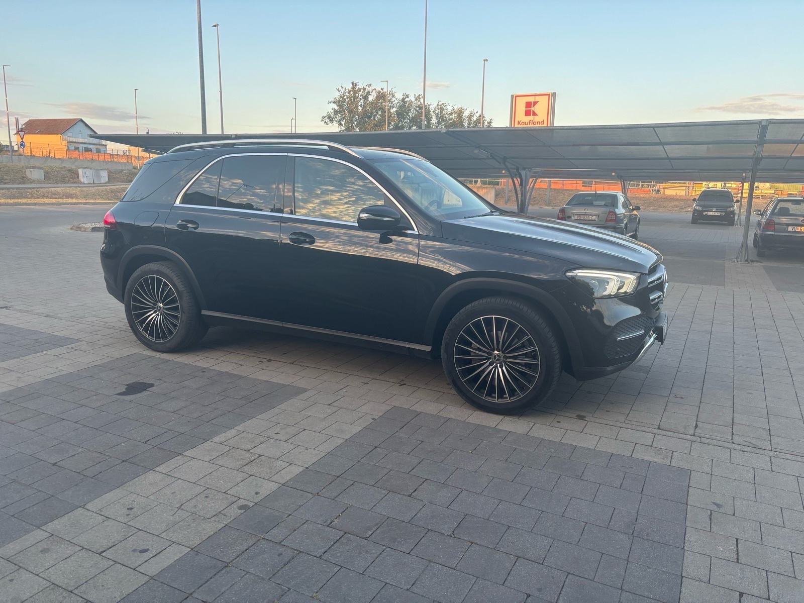 Mercedes-Benz GLE 300 D automatik, fotografija 2