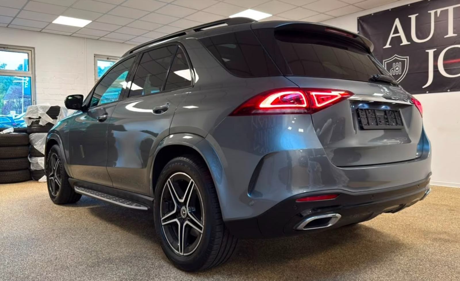 Mercedes-Benz GLE 300d 4M - AMG, BURMESTER, PANORAMA, 360 KAMERA, pogled izvana - slika 5