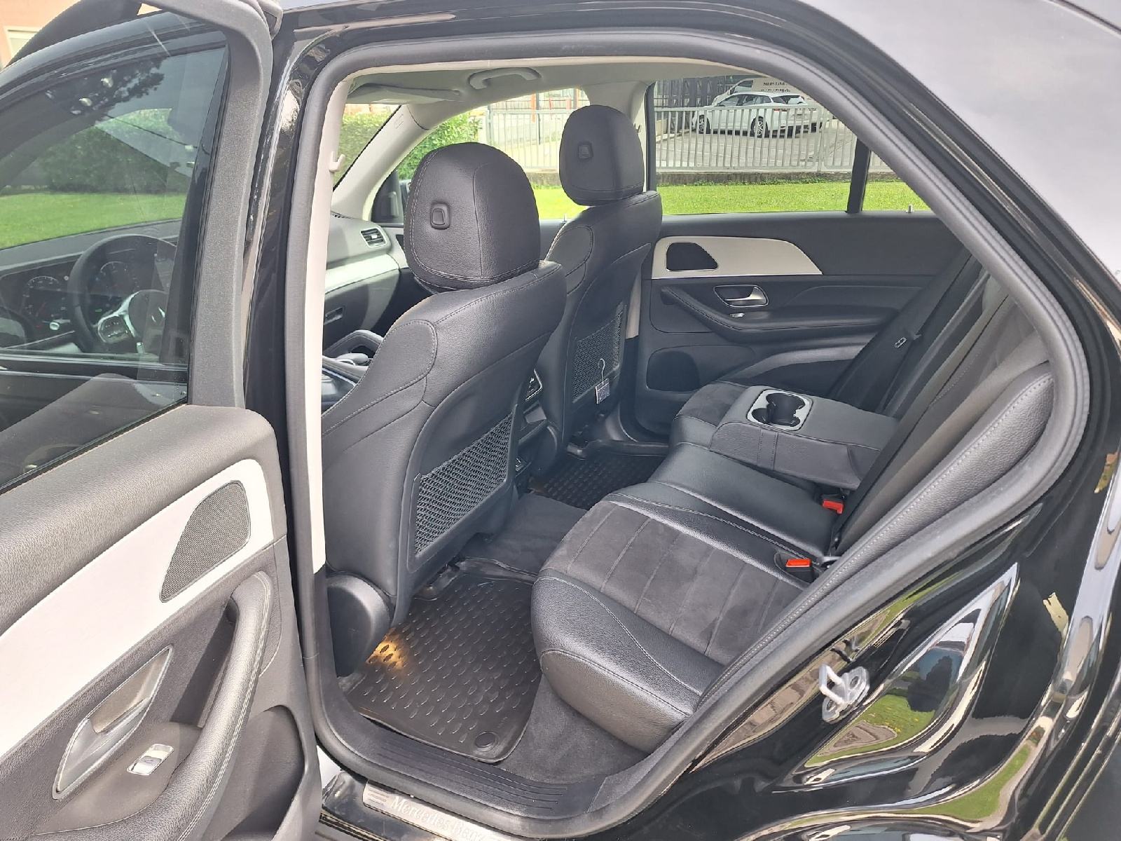 Mercedes-Benz GLE 300d 4x4 AMG, fotografija 11