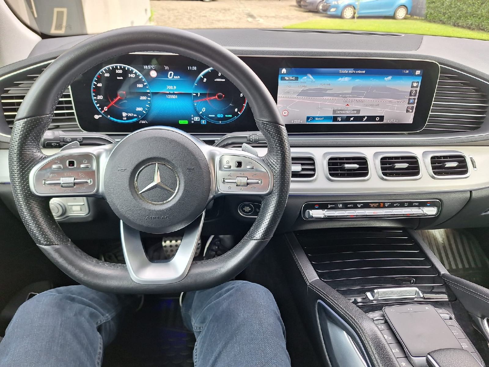 Mercedes-Benz GLE 300d 4x4 AMG, fotografija 14