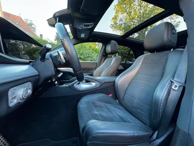 Mercedes-Benz GLE 300d AMG 4Matic, fotografija 2