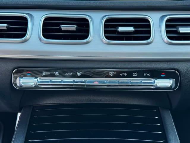 Mercedes-Benz GLE 300d AMG 4Matic, fotografija 12