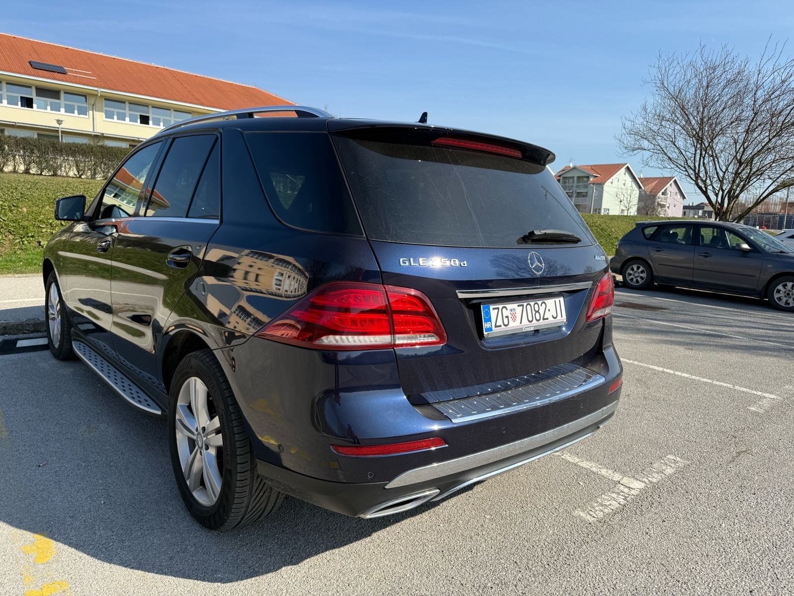 Mercedes-Benz GLE 350 d 4-MATIC, fotografija 4