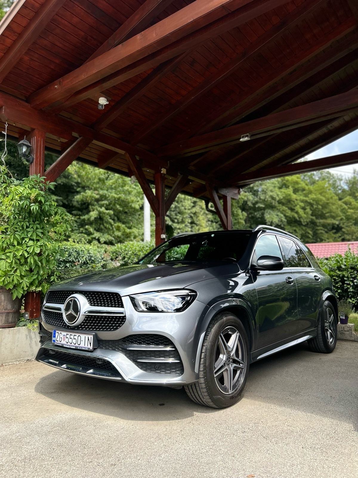 Mercedes-Benz GLE 350 d AMG, pogled izvana - slika 1