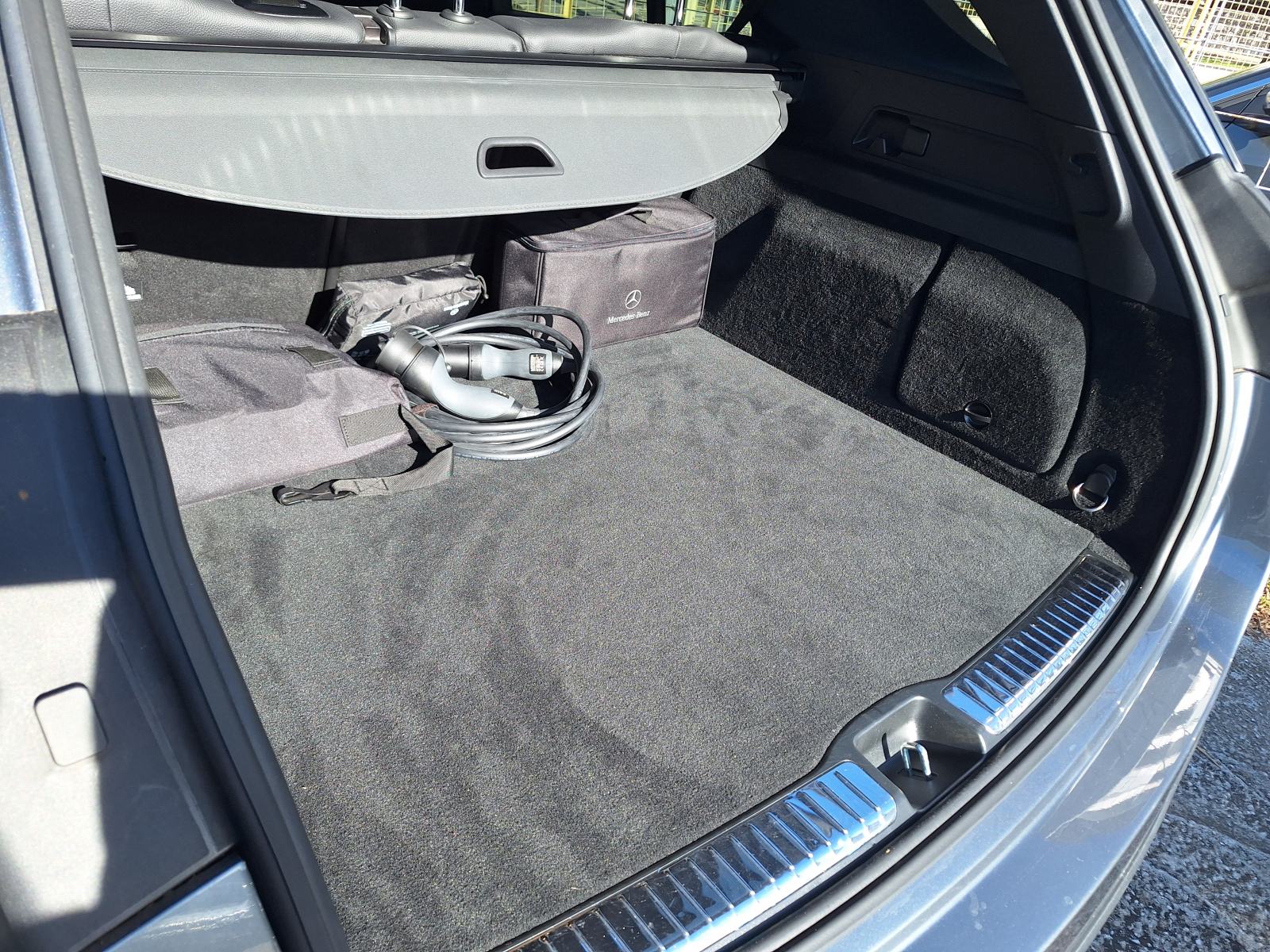 Mercedes-Benz GLE 350 DE 3X AMG LINE ,KAMERA 360 ,RADAR ,PDV 25% LEAS, fotografija 18