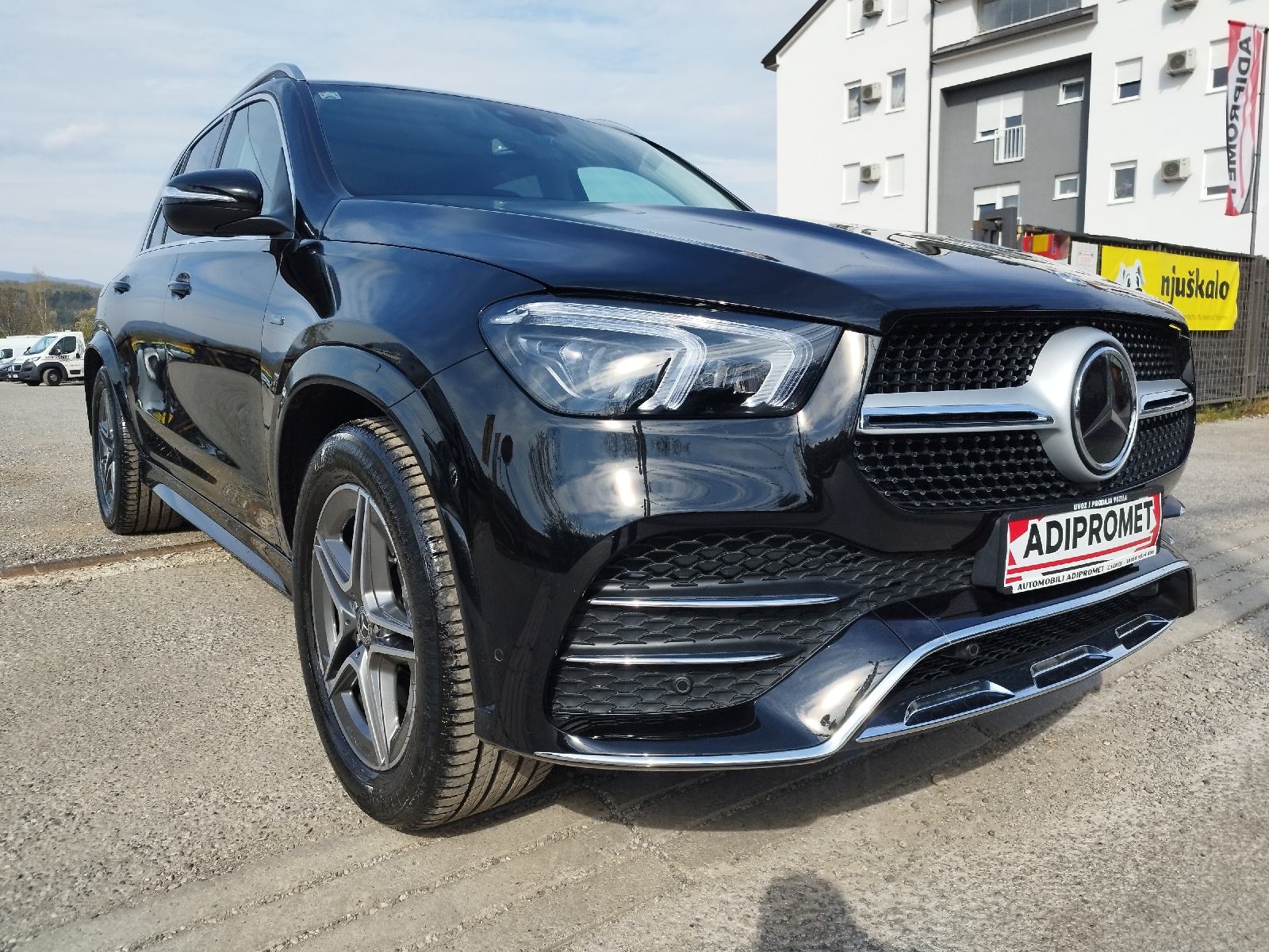 Mercedes-Benz GLE 350 de 4 MATIC // PLUG-IN HIBRID // AMG // PANO, fotografija 2
