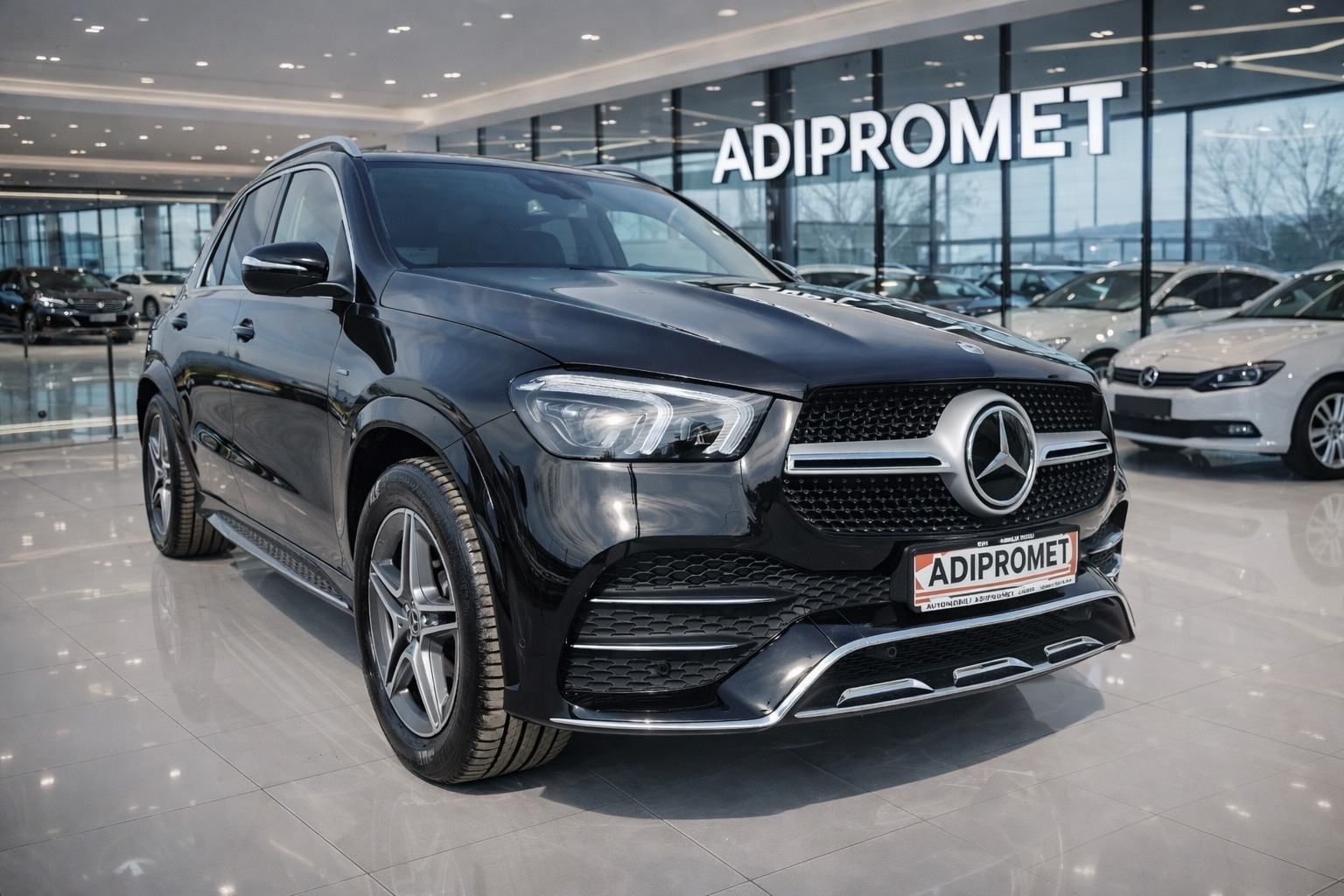Mercedes-Benz GLE 350 de 4 MATIC // PLUG-IN HIBRID // AMG // PANO, fotografija 1