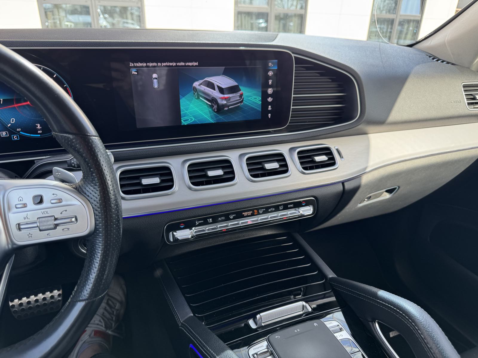 Mercedes-Benz GLE 350d 4MATIC AMG Line, fotografija 9