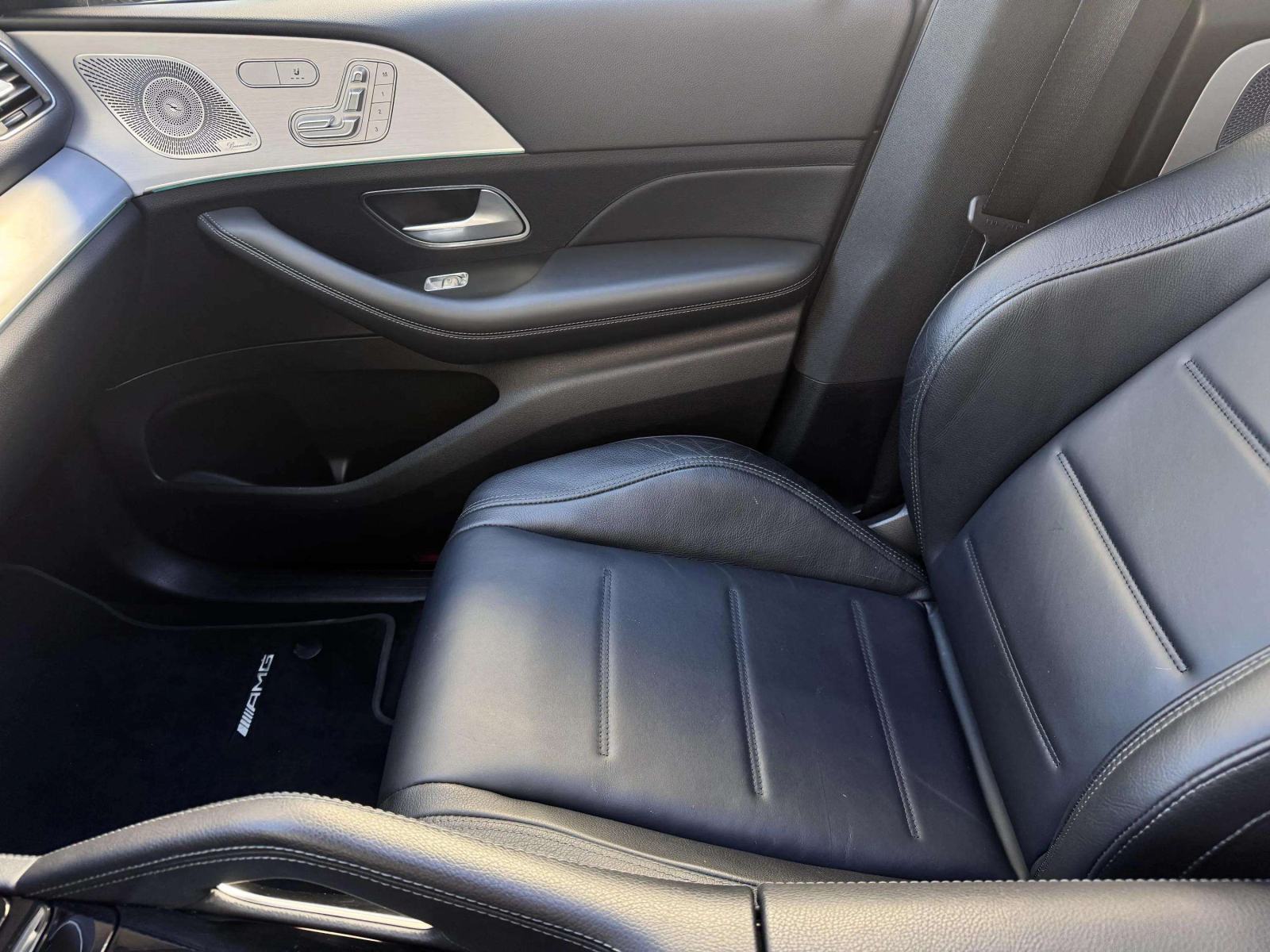Mercedes-Benz GLE 350de HIBRID 4MATIC*AMG* *U PDV-U*STAKLENI KROV*KOŽA, fotografija 12