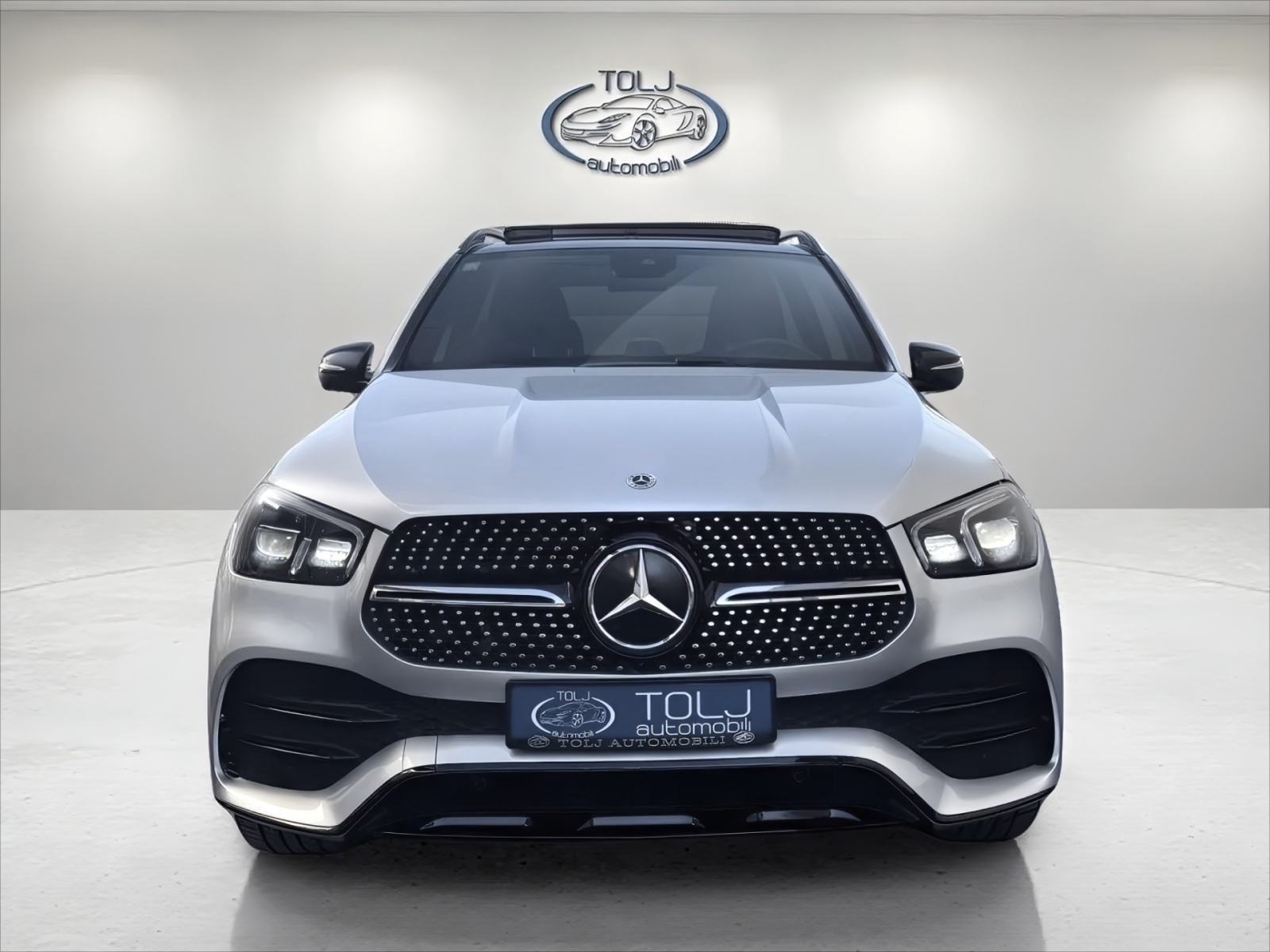 Mercedes-Benz GLE 350de HIBRID 4MATIC*AMG* *U PDV-U*STAKLENI KROV*KOŽA, pogled izvana - slika 1
