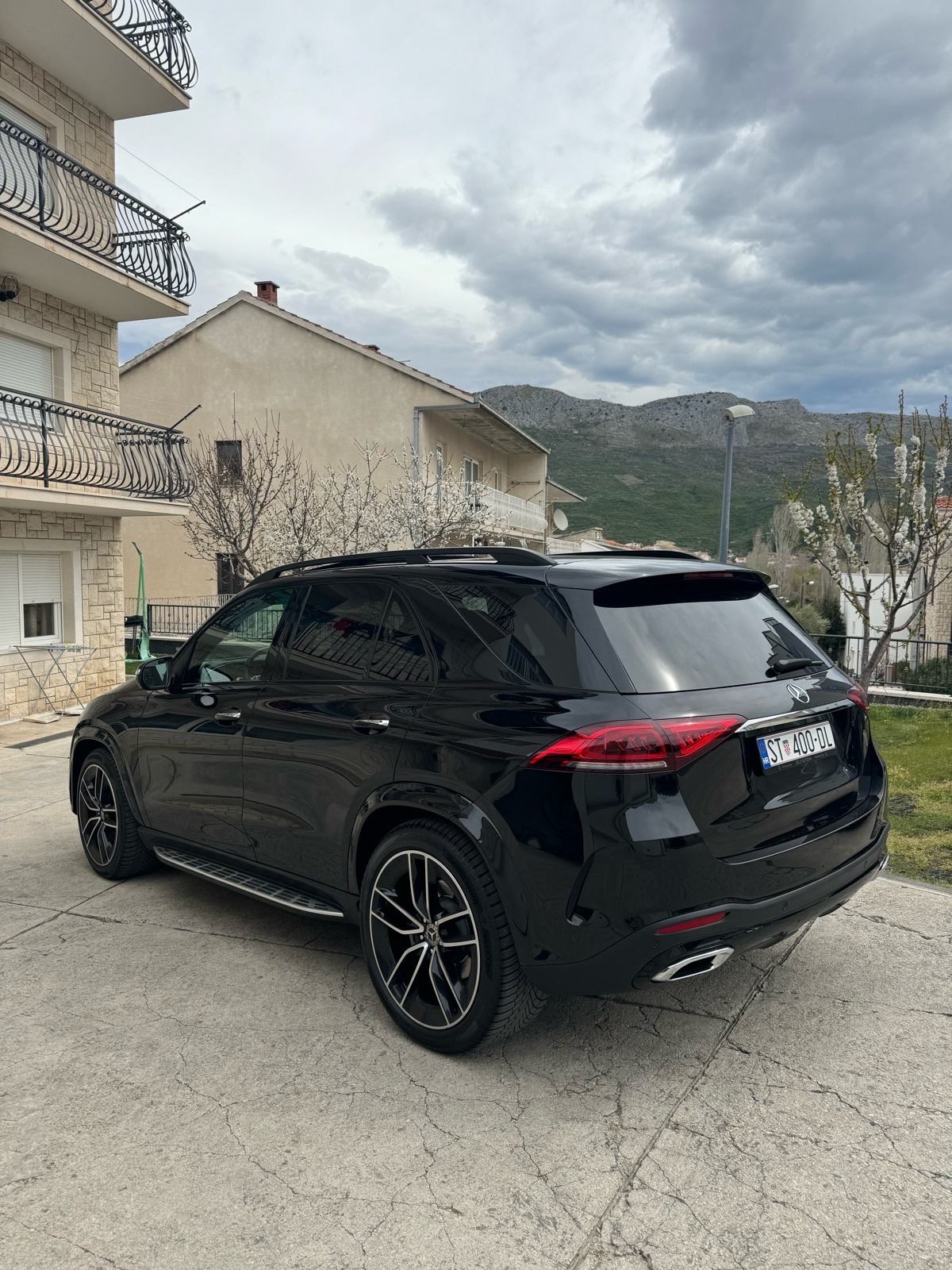 Mercedes-Benz GLE 400d , AMG paket, pogled izvana - slika 5